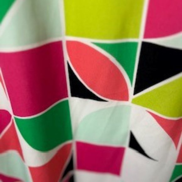 Crown & Ivy Dress 14, Sleeve less, UEC - Picture 3 of 4